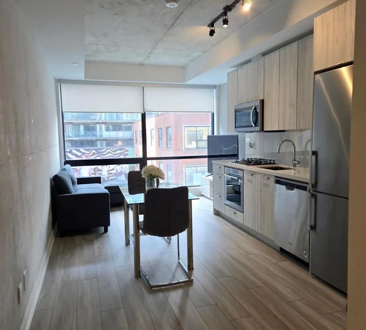 Stunning Open Layout Loft Apartment In Perfect Location Toronto Canada