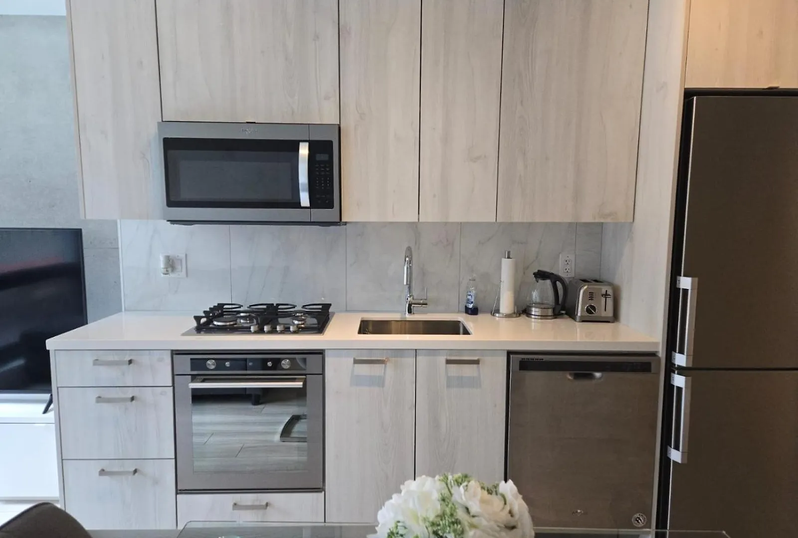 Stunning Open Layout Loft Apartment In Perfect Location Toronto Canada